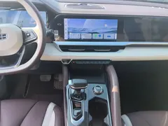2021 Geely Monjaro 2.0TD DCT EVO 2WD Premium, белый — фото 9