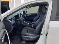 2023 Toyota Wildlander 2.0L CVT, белый — фото 8