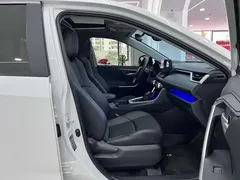 2023 Toyota Wildlander 2.0L CVT, белый — фото 10