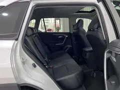 2023 Toyota Wildlander 2.0L CVT, белый — фото 12
