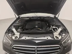 2022 Mercedes-Benz E-Class E 260 L Sport 4MATIC, чёрный — фото 9