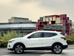 2022 Nissan Qashqai 2.0L CVT XV Prem Luxury, белый — фото 4