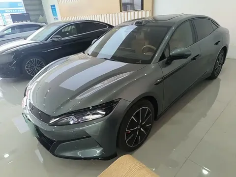 2025 BYD Han L 200KM