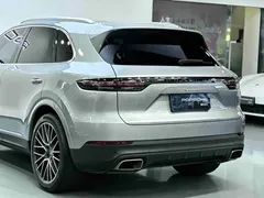 2022 Porsche Cayenne 3.0T Platinum — фото 11