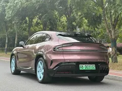 2025 Xiaomi YU7 4WD Max — фото 15