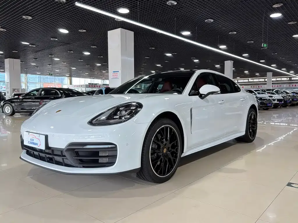 2022 Porsche Panamera Executive Long 2.9T