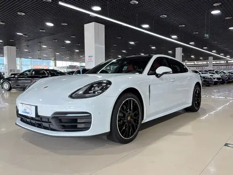 2022 Porsche Panamera Executive Long 2.9T