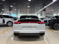 2022 Porsche Panamera Executive Long 2.9T, белый — фото 16