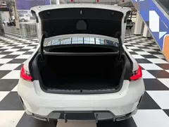 2023 BMW 3 Series 320Li M Sport Package, белый — фото 13