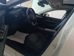 2023 Mazda 3 2.0L AT, белый — фото 15