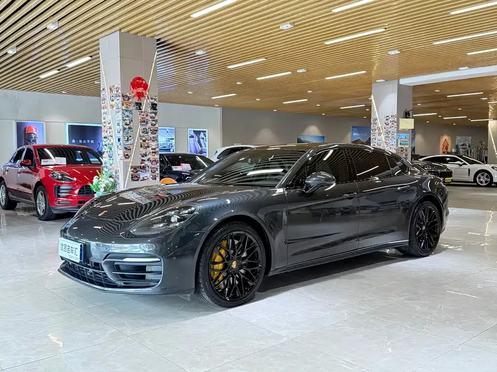2022 Porsche Panamera 2.9T