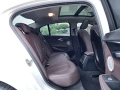 2023 BMW 1 Series 120i M, белый — фото 11