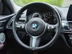 2023 BMW 1 Series 120i M, белый — фото 15