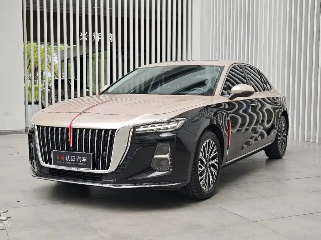 2025 Hongqi H5 2.0T AT