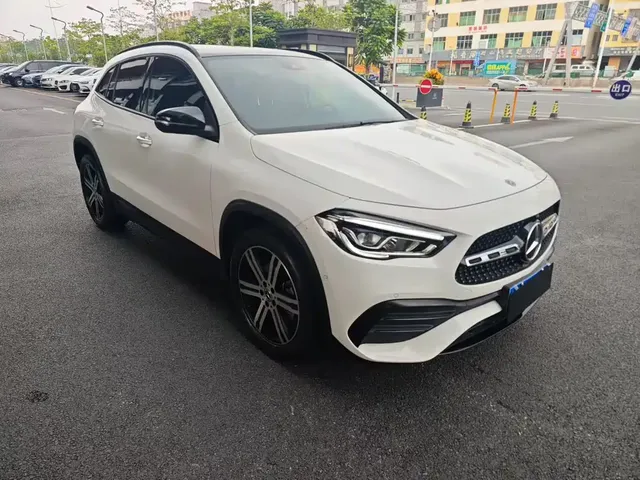 2022 Mercedes-Benz GLA 220 4MATIC