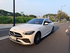 2022 Mercedes-Benz C-Class C 260 L Sport, белый — фото 1