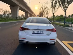 2022 Mercedes-Benz C-Class C 260 L Sport, белый — фото 9