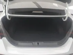 2021 Geely Emgrand UP 1.5L, белый — фото 4