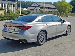 2019 Toyota Avalon 2.5L Progressive China 6 — фото 7