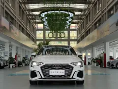 2023 Audi A3L Limousine 35 TFSI, белый — фото 5