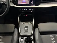 2023 Audi A3L Limousine 35 TFSI, белый — фото 11