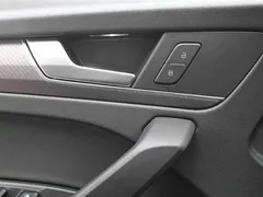 2021 Audi Q5L 40 TFSI, чёрный — фото 9