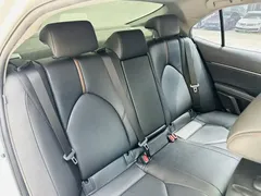 2023 Toyota Camry 2.0G, белый — фото 8