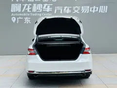 2023 Toyota Camry 2.0G, белый — фото 17