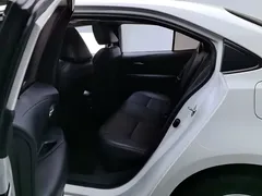 2021 Toyota Corolla 1.8L E-CVT, белый — фото 11