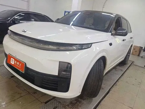2023 Li Auto L7 Pro