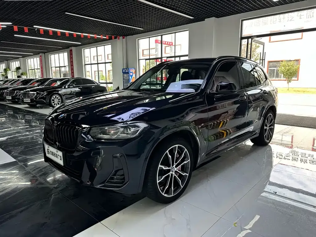 2022 BMW X3 xDrive30i M