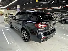 2022 BMW X3 xDrive30i M, чёрный — фото 7