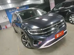 2022 Volkswagen Talagon 530TSI 4WD Flagship Pro 6 Seats, чёрный — фото 3