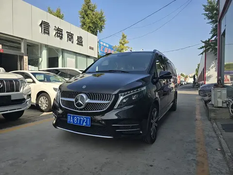 2022 Mercedes-Benz V-Class V 260 L Luxury