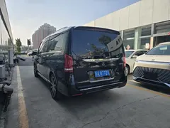 2022 Mercedes-Benz V-Class V 260 L Luxury, чёрный — фото 4