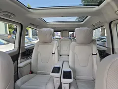 2022 Mercedes-Benz V-Class V 260 L Luxury, чёрный — фото 18