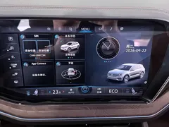 2021 Volkswagen Touareg 3.0TSI — фото 15
