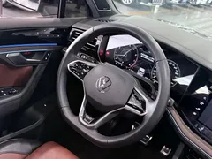 2021 Volkswagen Touareg 3.0TSI — фото 21