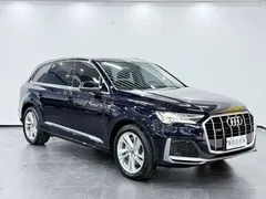 2021 Audi Q7 55 TFSI quattro S line, чёрный — фото 3