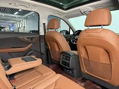 2021 Audi Q7 55 TFSI quattro S line, чёрный — фото 14