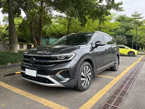 2021 Volkswagen Talagon 330TSI 2WD