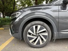 2021 Volkswagen Talagon 330TSI 2WD — фото 14
