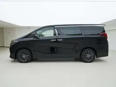 2021 Toyota Alphard Hybrid 2.5L Premium, чёрный — фото 3