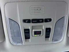 2021 Toyota Corolla 1.2T S-CVT Elite Plus, белый — фото 18