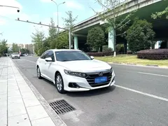2022 Honda Accord 260TURBO Luxury, белый — фото 3