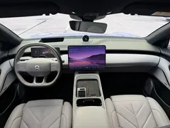 2025 Nio ET5T 75kWh Touring — фото 9