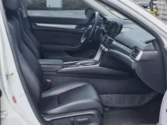 2022 Honda Accord Hybrid 2.0L, белый — фото 12