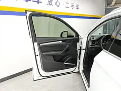 2022 Audi Q5L 45T, белый — фото 7