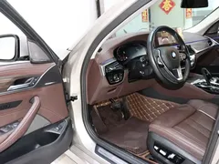 2022 BMW 5 Series 530Li Premium Luxury Package — фото 9