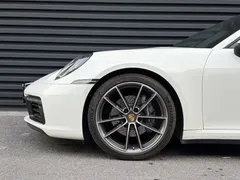 2023 Porsche 911 Targa 4 3.0T, белый — фото 4